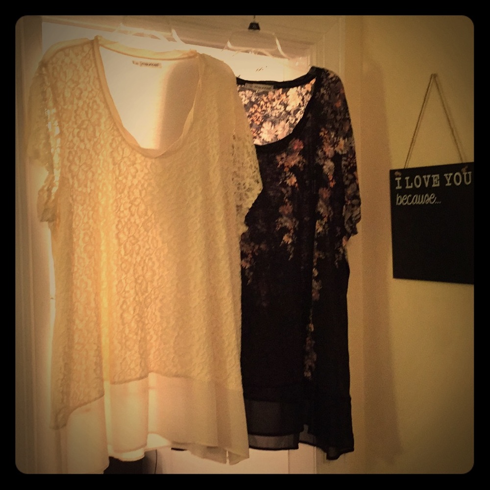 Maurice’s Tops (Size 3)